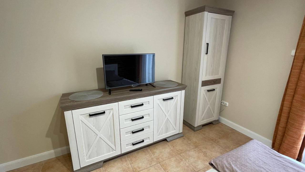 Dalma Apartment ยูลา ภายนอก รูปภาพ