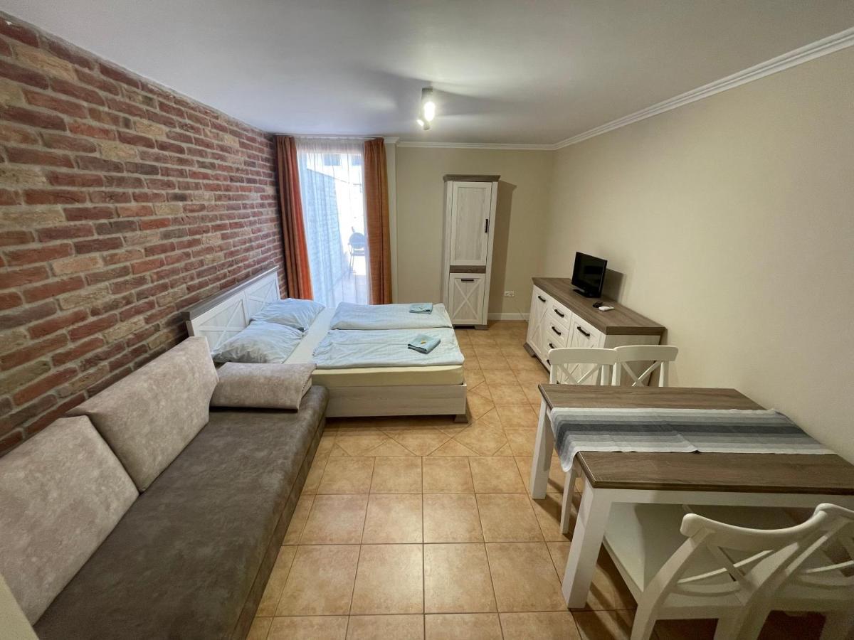 Dalma Apartment ยูลา ภายนอก รูปภาพ