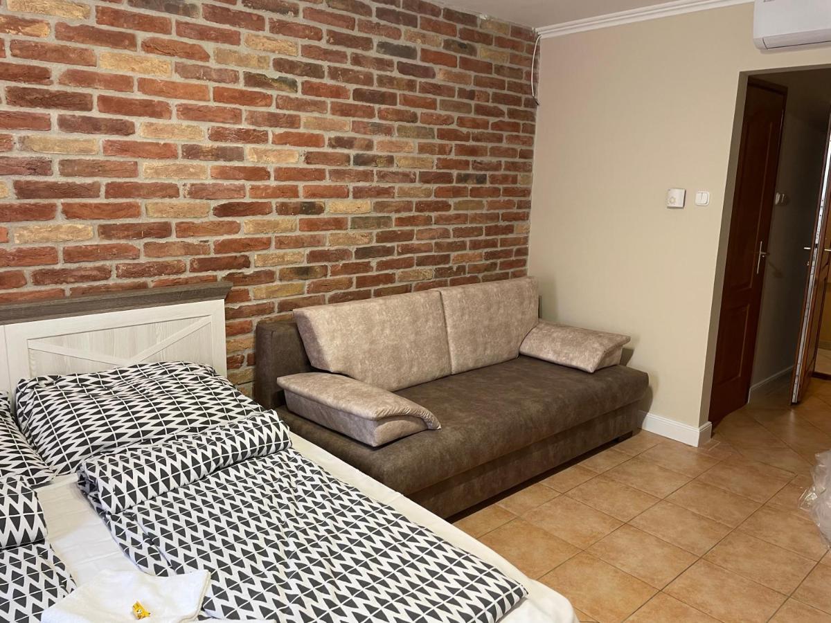 Dalma Apartment ยูลา ภายนอก รูปภาพ